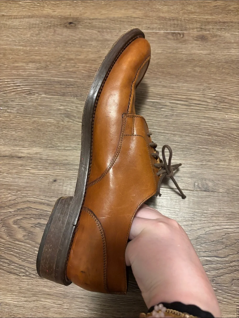 men’s leather loafers